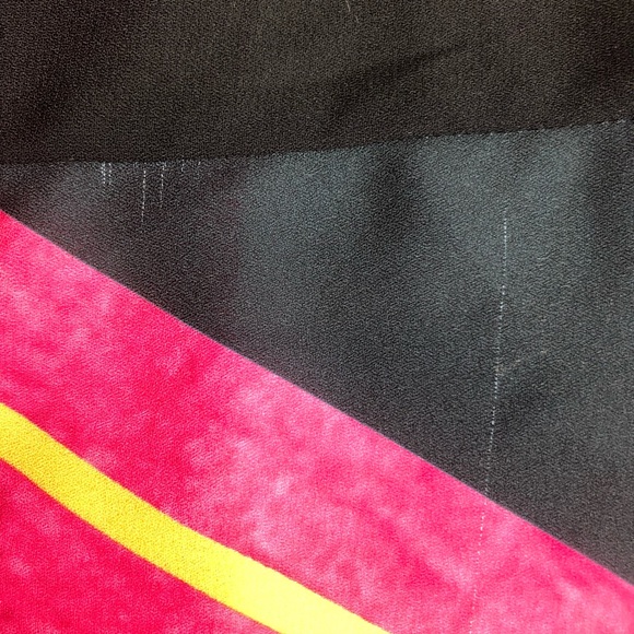 Clover Canyon Butterfly Sleeve Abstract Top - Picture 8 of 8